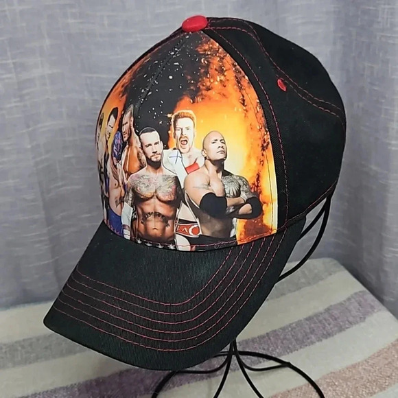 WWE HAT - Picture 1 of 7